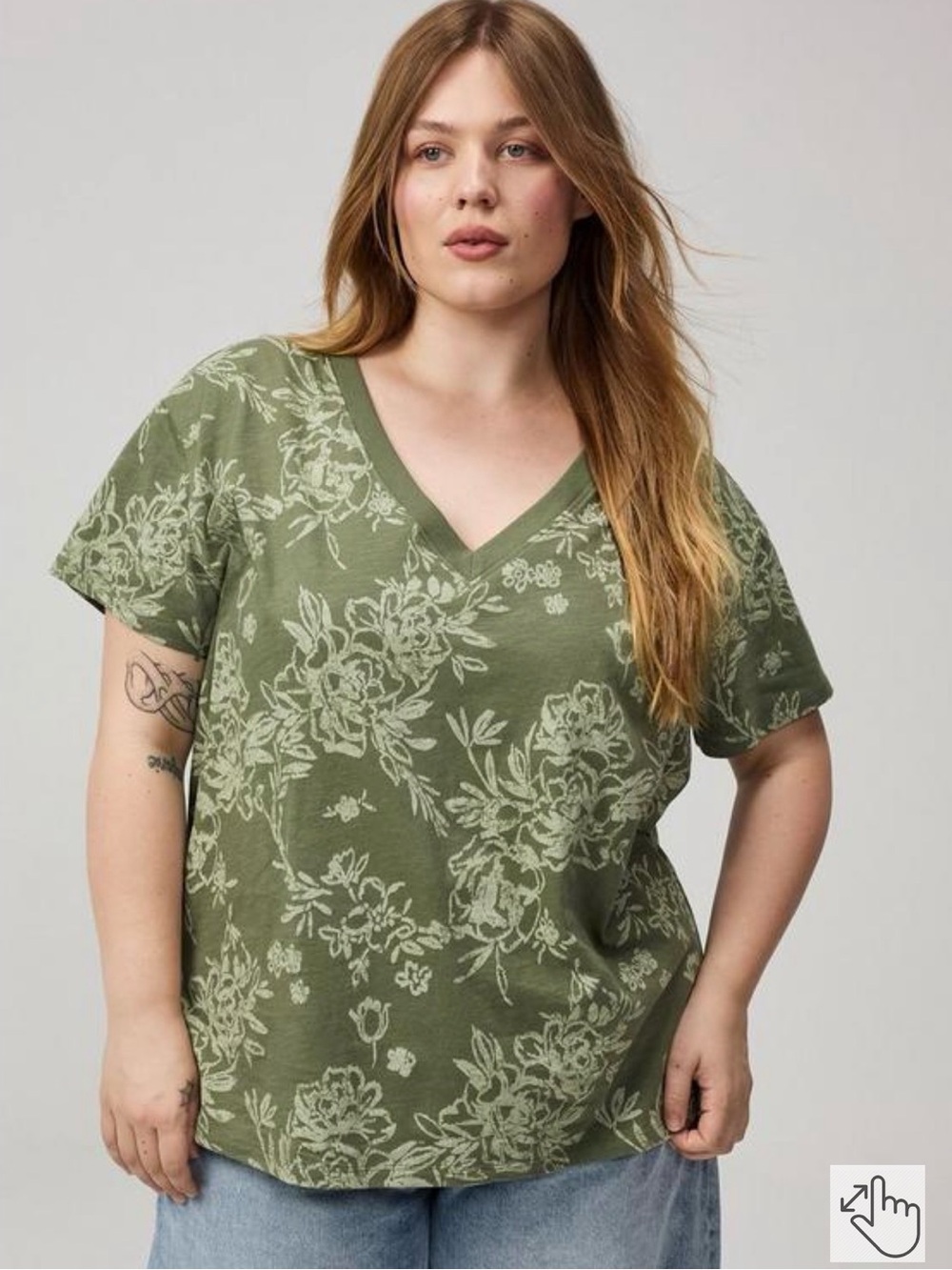 torrid 1X Olive Green Floral V-Neck Tee